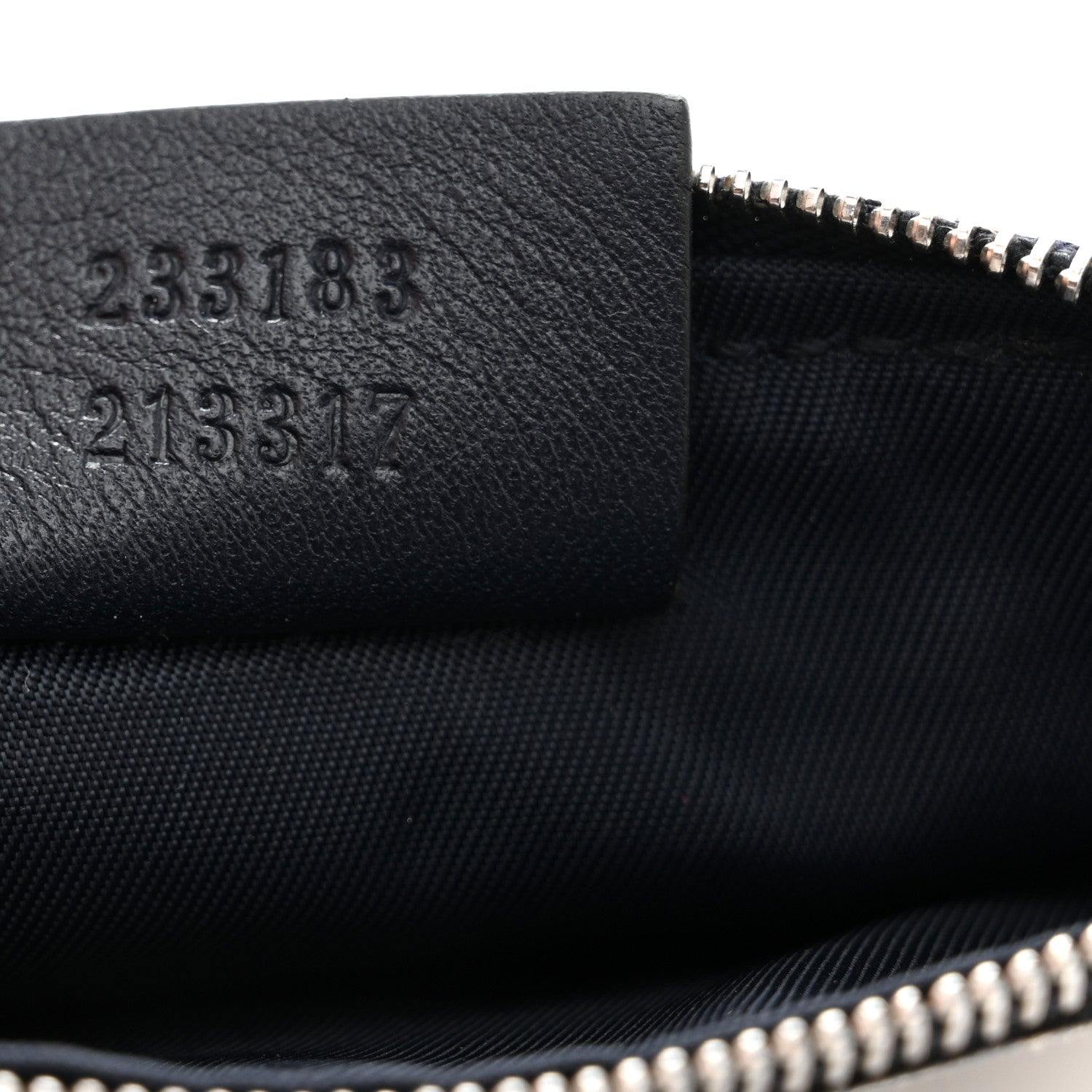 Gucci GG Supreme Monogram Key Case Beige Blue 7 of 8