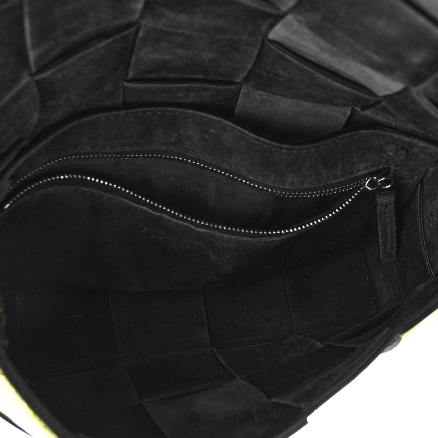 Bottega Veneta Metallic Crushed Calfskin Maxi Intrecciato Cassette Crossbody Bag Chlorophyll 5 of 10