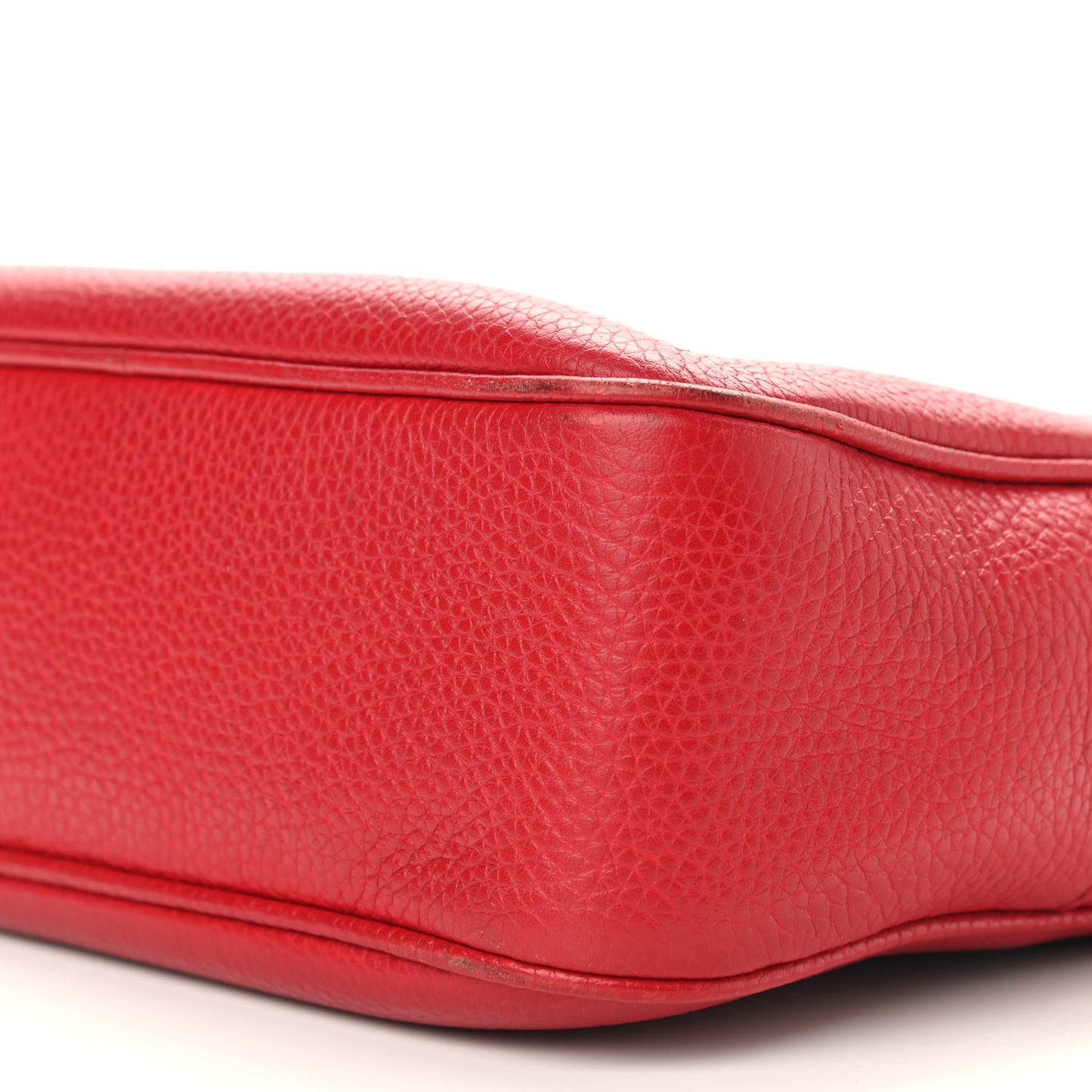 Pebbled Calfskin Small Soho Disco Bag Tabasco Red
