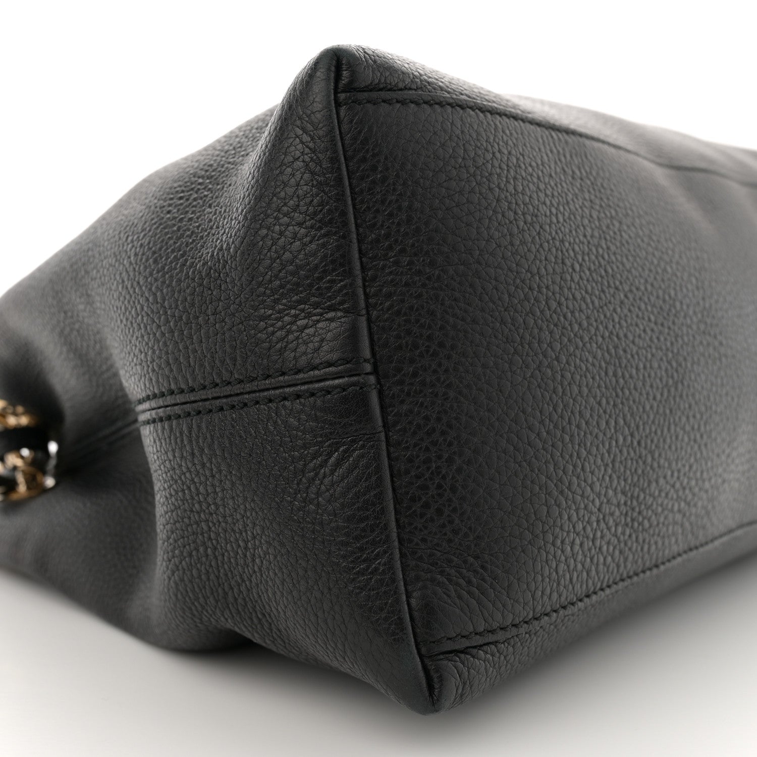 Gucci Pebbled Calfskin Medium Soho Chain Shoulder Bag Black 9 of 14