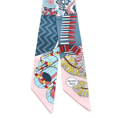 Hermes Silk De l'Ombrelle Aux Duels Twilly Bleu Moyen Rose Pale 2 of 3