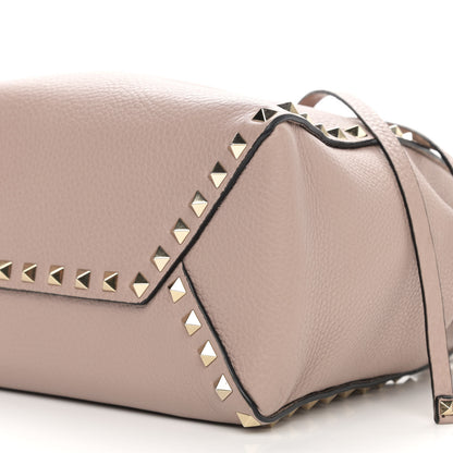Valentino Garavani Grained Calfskin Rockstud Bucket Bag Poudre 8 of 9