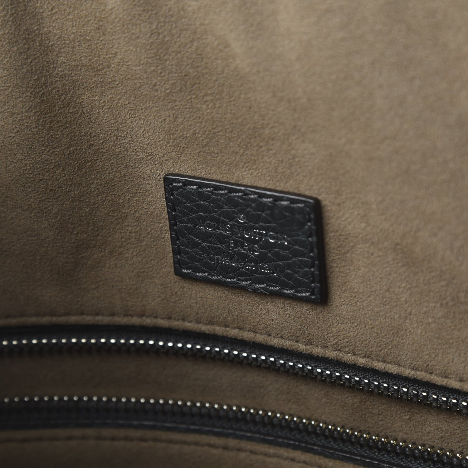Louis Vuitton Taurillon Greenwich Gray 8 of 9