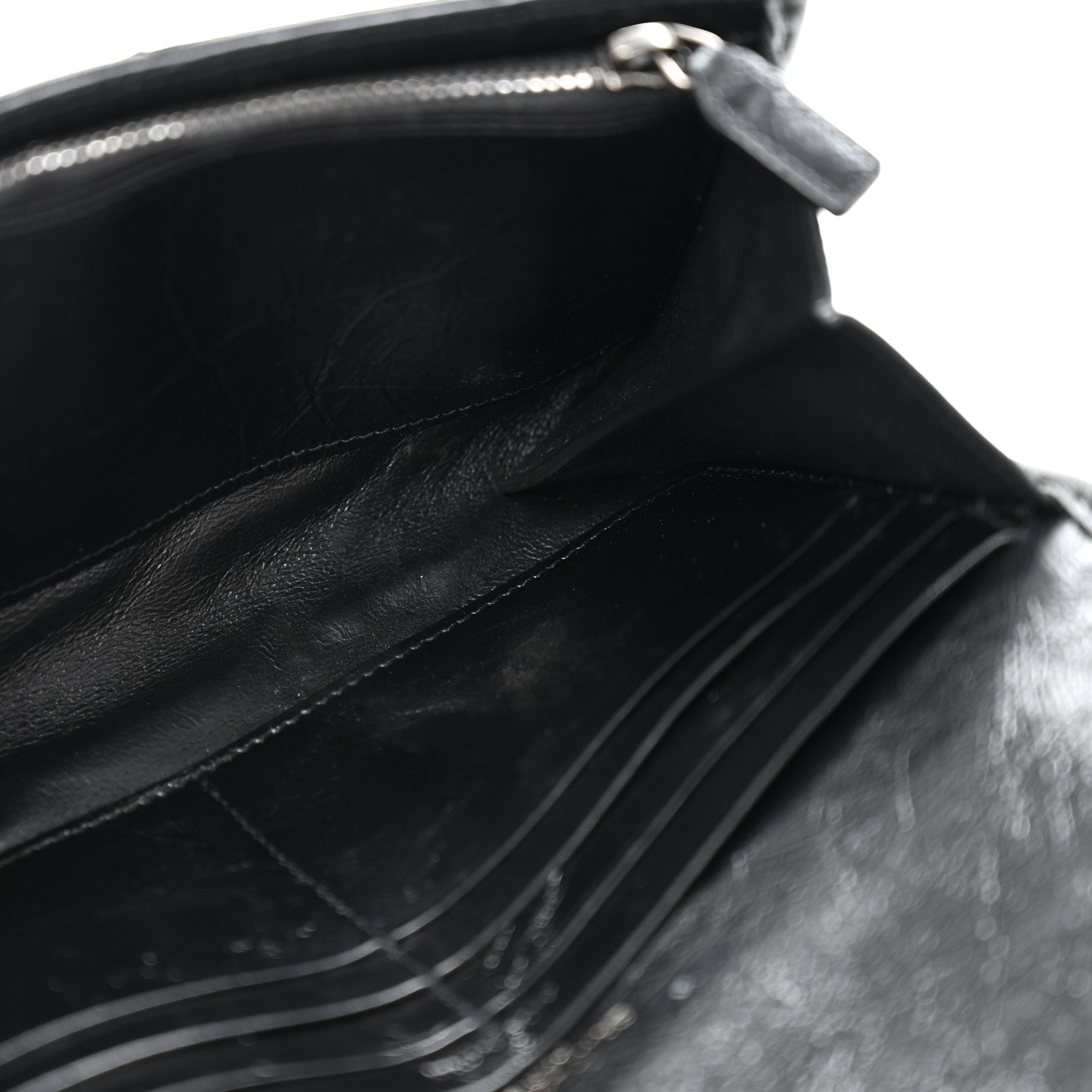 Saint Laurent Crinkled Calfskin Matelasse Monogram Niki Wallet Black 9 of 10