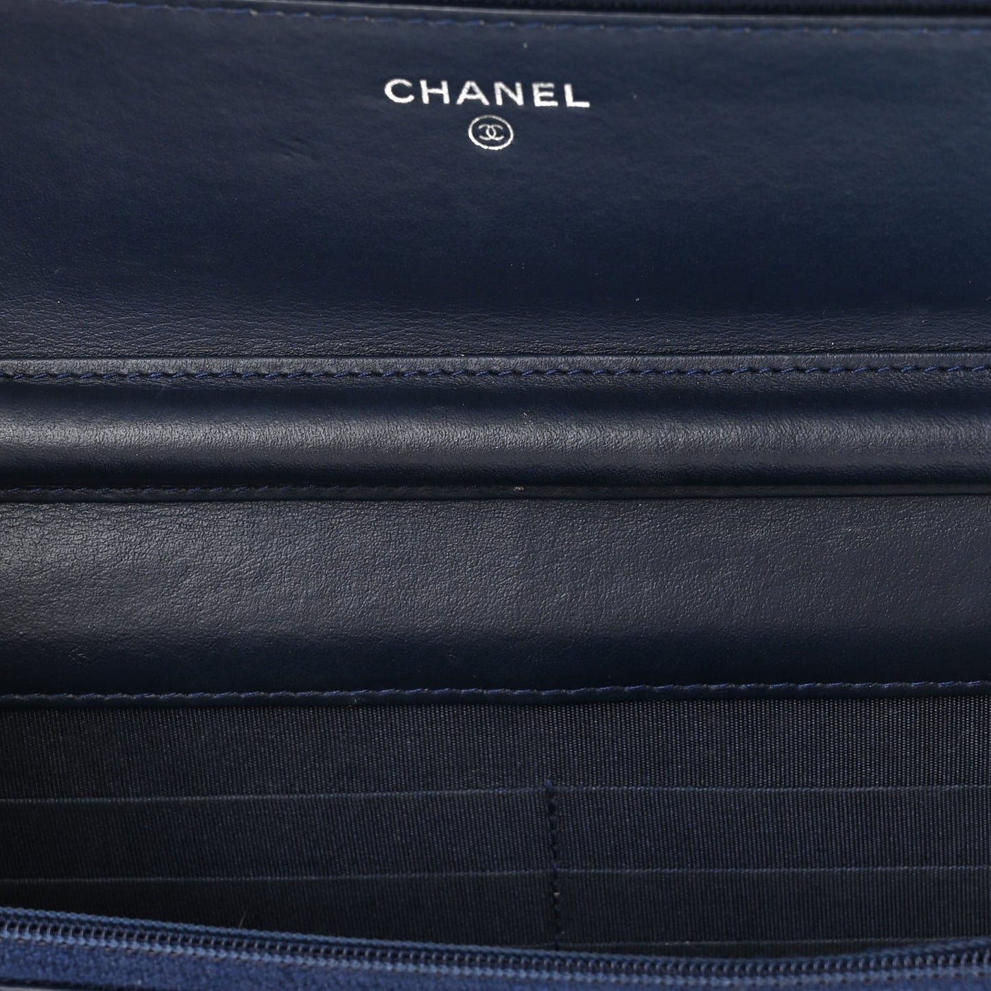Caviar Quilted Boy Wallet On Chain WOC Navy