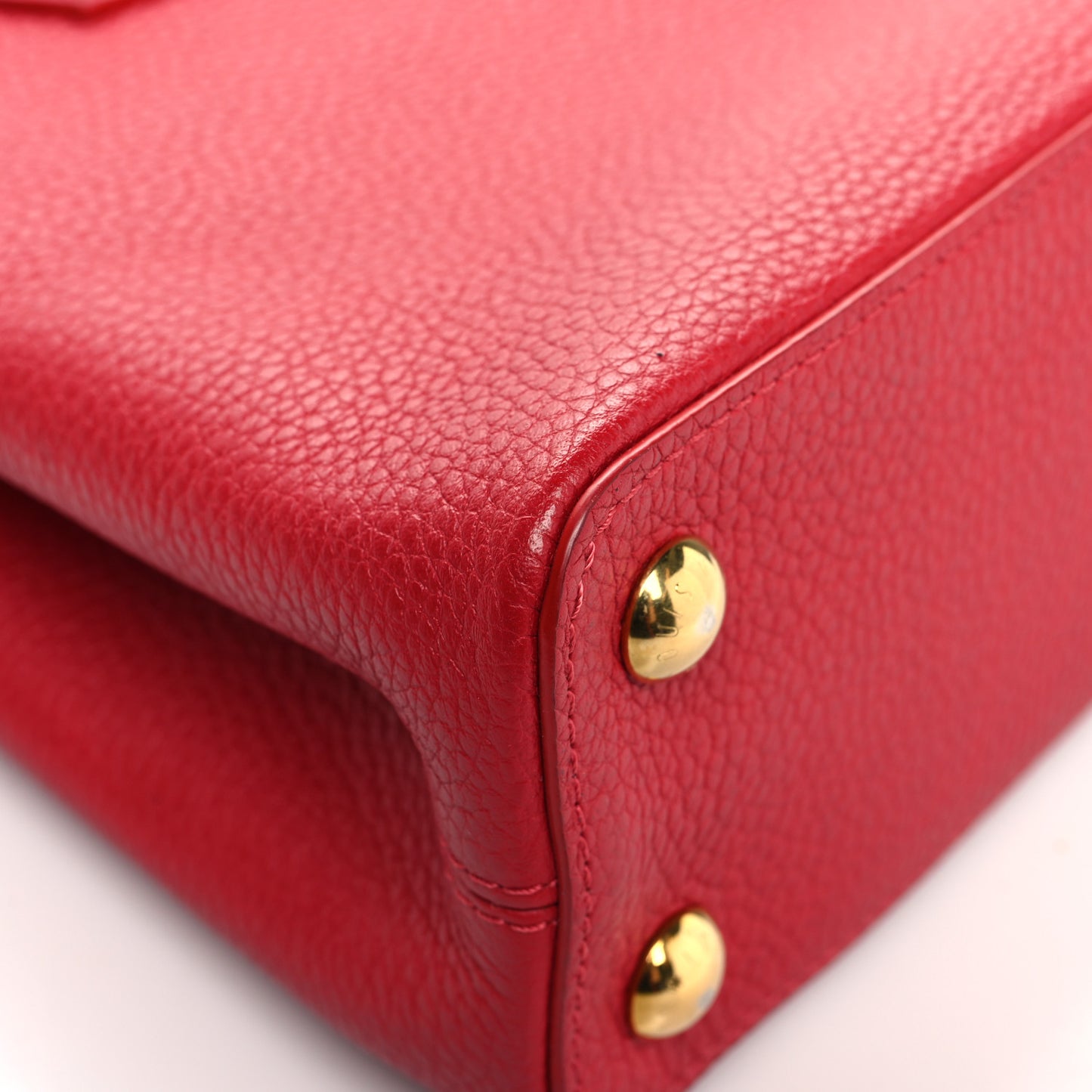 Taurillon Capucines BB Scarlet Red
