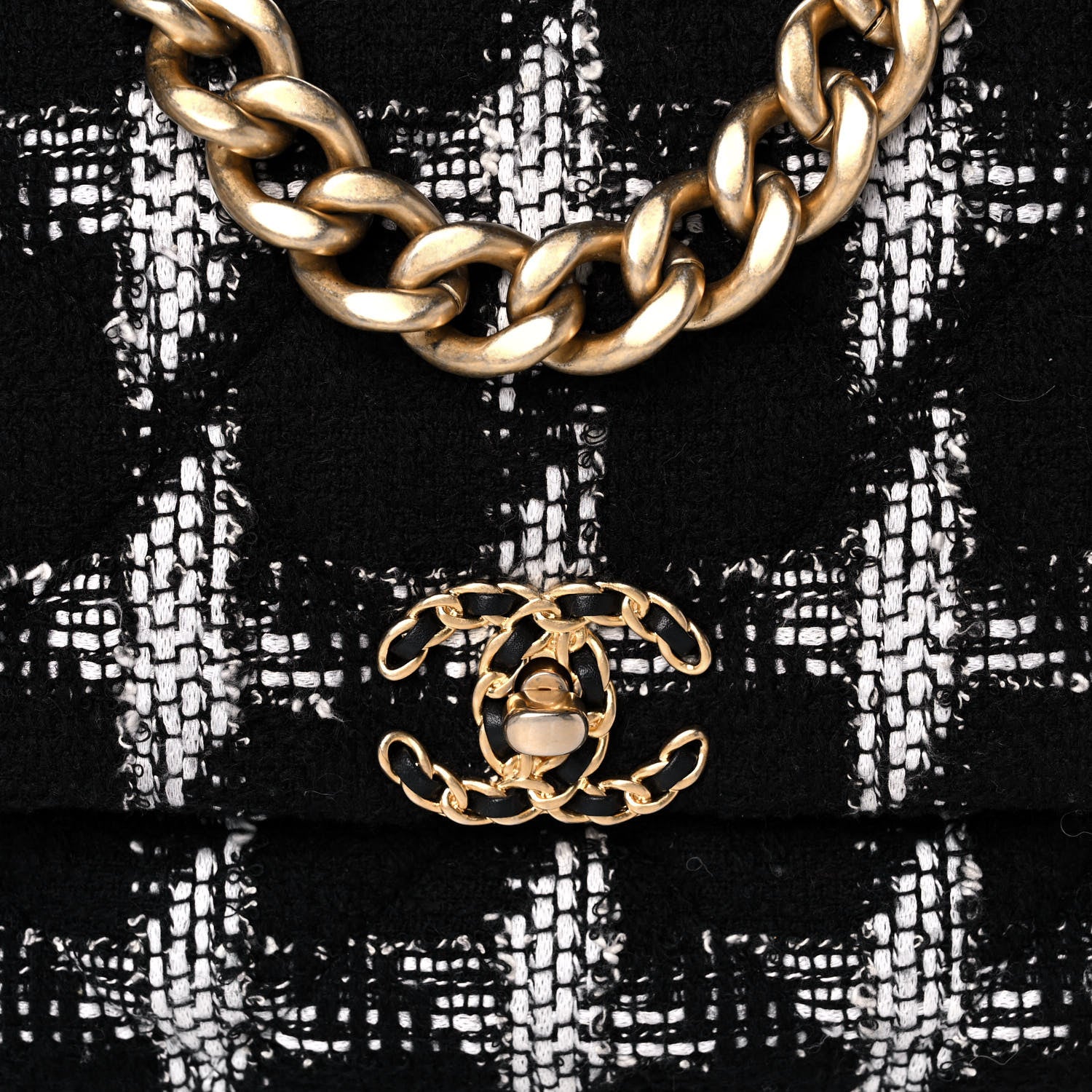 Chanel Tweed Quilted Medium Chanel 19 Flap Black White 7 of 10