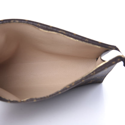Louis Vuitton Monogram Toiletry Pouch 26 4 of 7