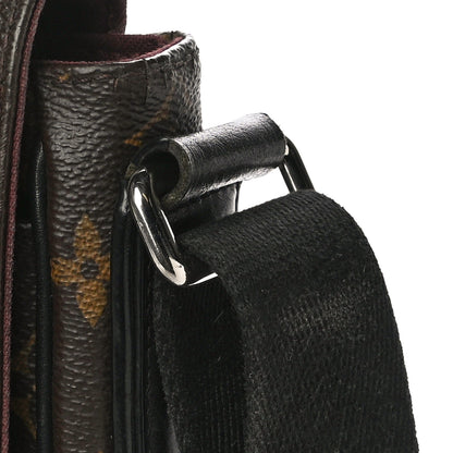 Louis Vuitton Monogram Macassar District PM 16 of 17