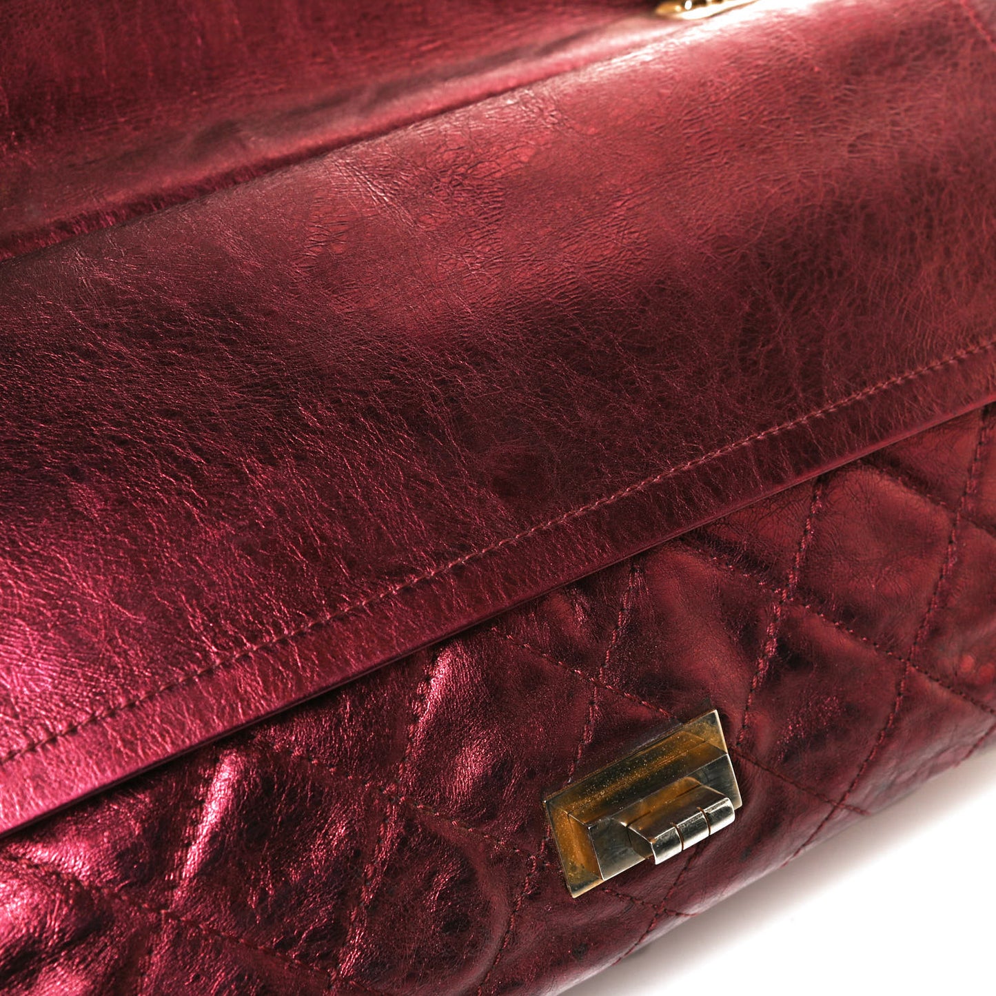 Metallic Aged Calfskin Quilted 2.55 Reissue 226 Flap Dark Red