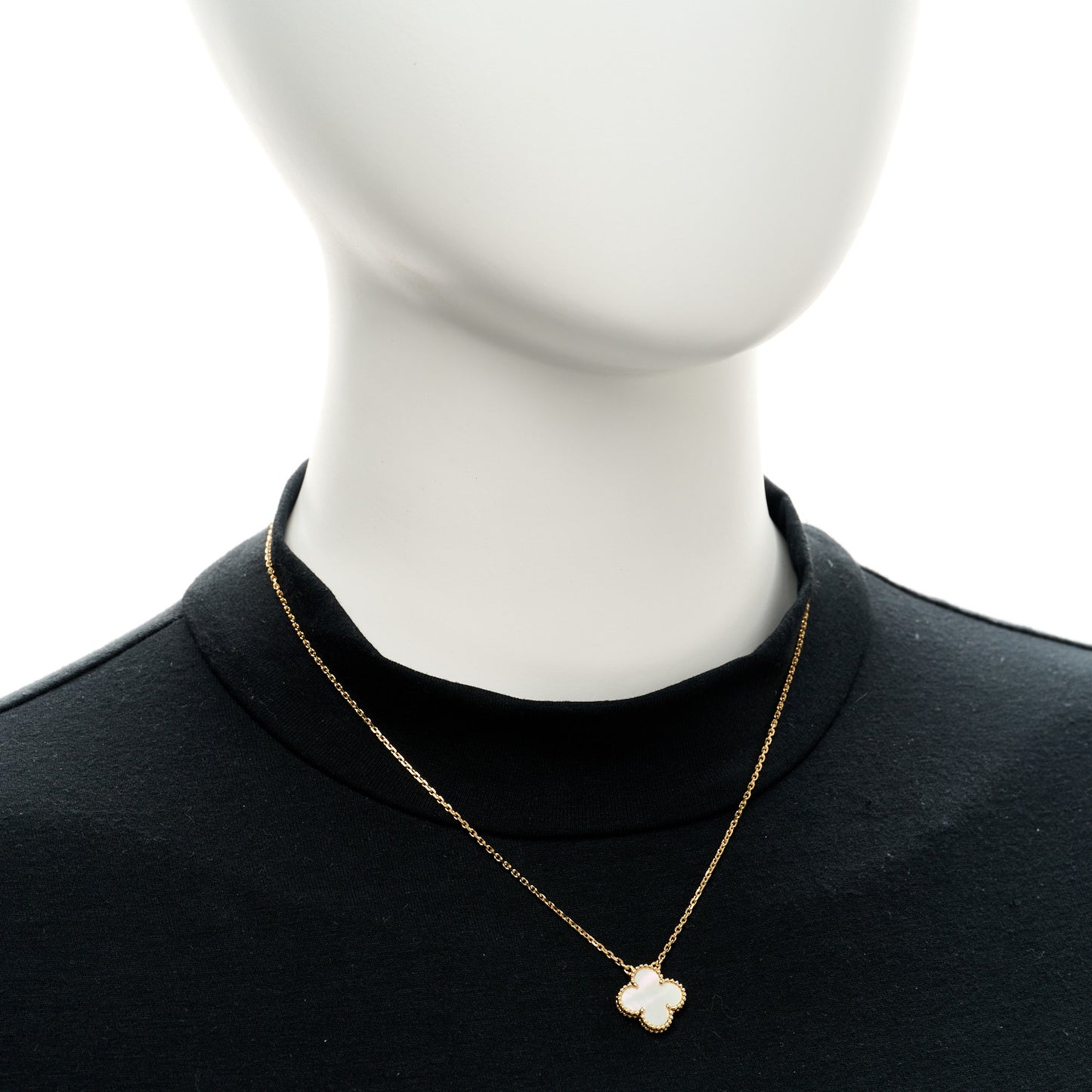 18K Yellow Gold Mother of Pearl Vintage Alhambra Pendant Necklace