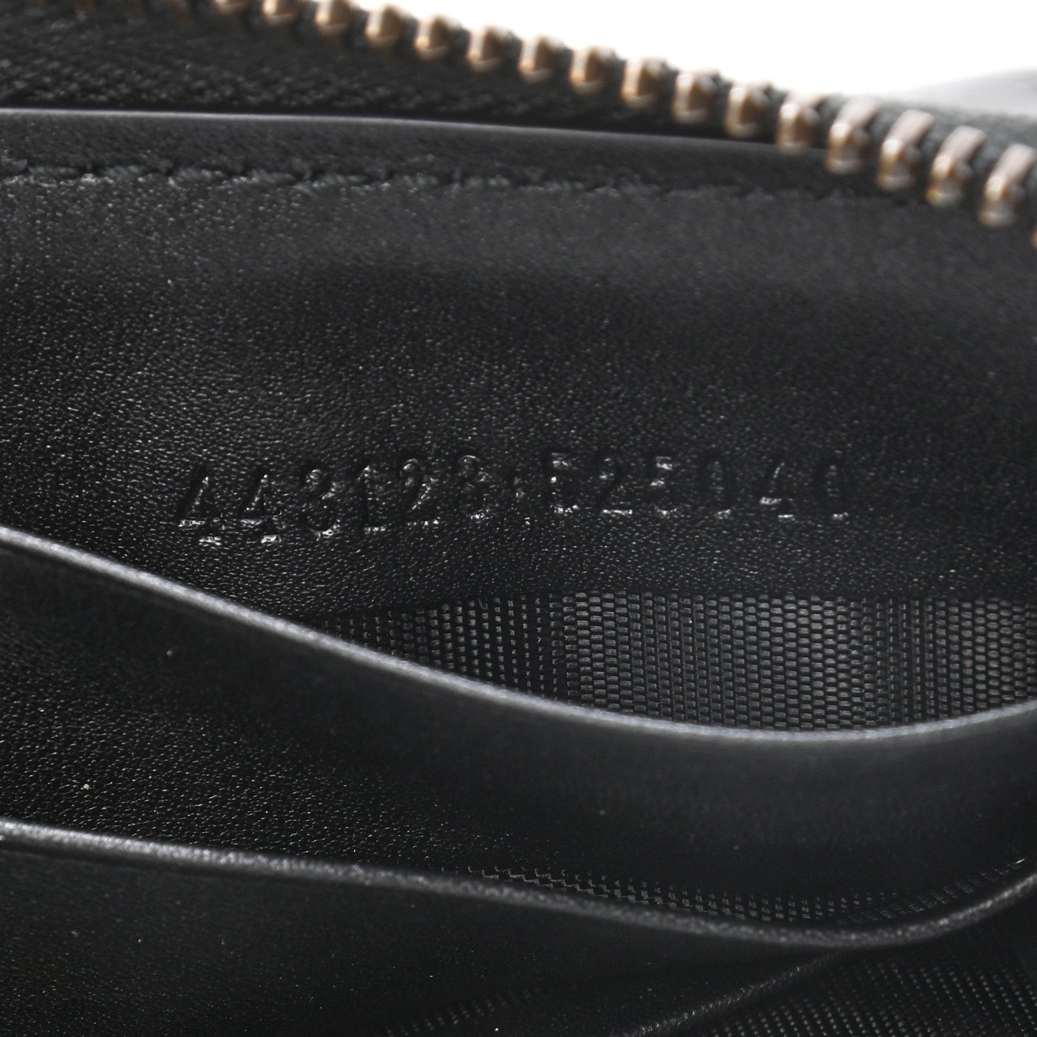 Gucci Calfskin Matelasse GG Marmont Zip Around Wallet Black 6 of 8
