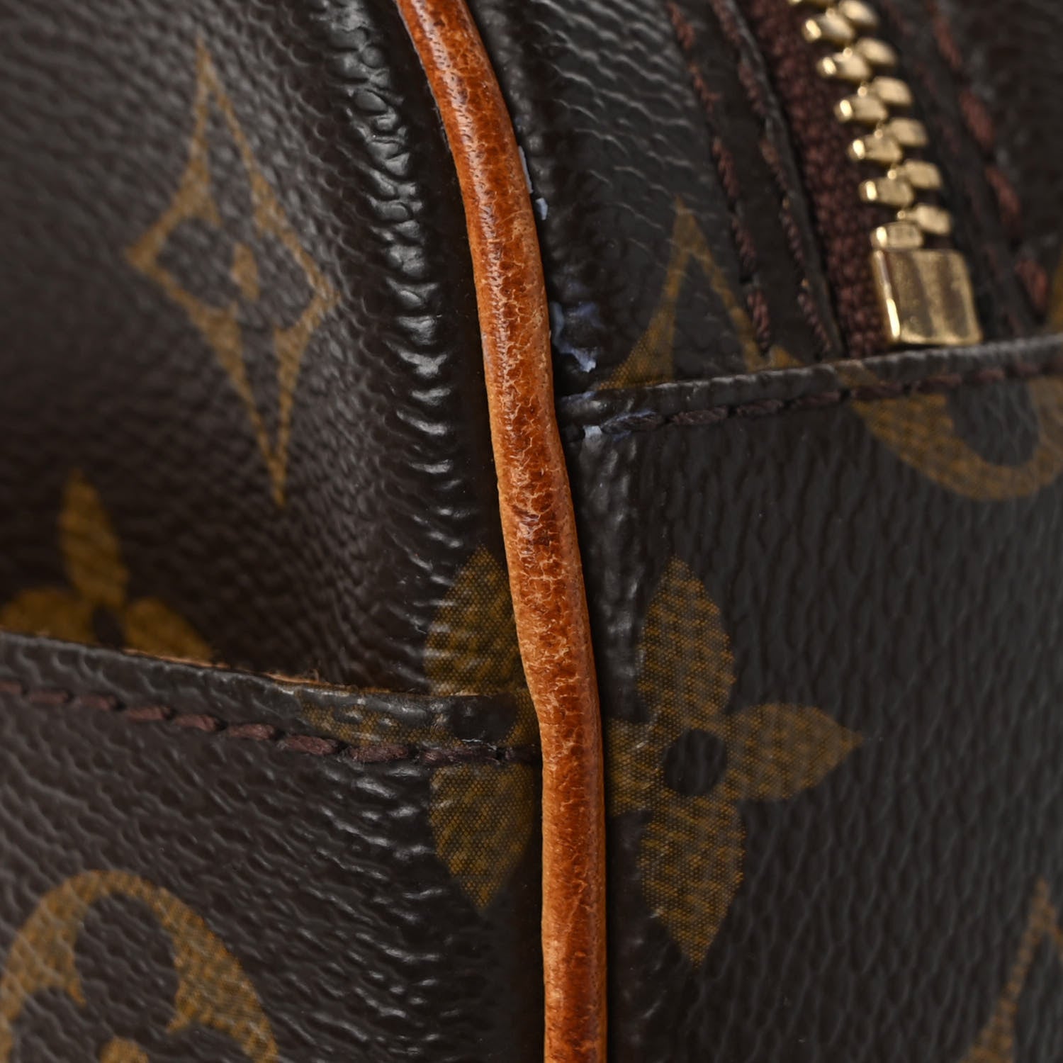 Louis Vuitton Monogram Pochette Gange 9 of 10