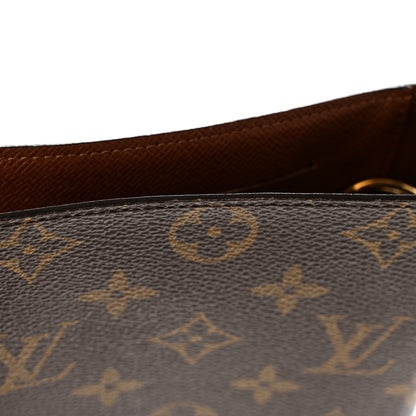 Louis Vuitton Monogram Medium Ring Agenda Cover 13 of 13