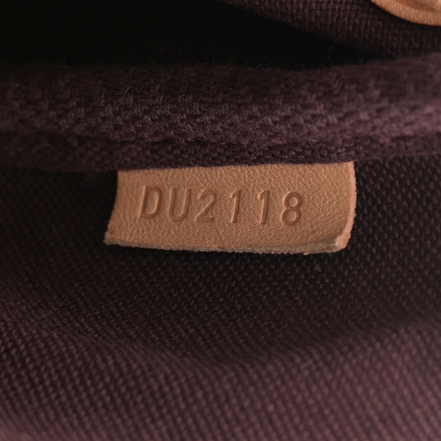 Louis Vuitton Monogram Favorite MM 7 of 11