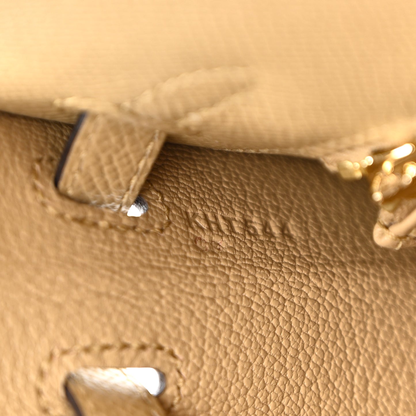Epsom Kelly Sellier 25 Poussiere