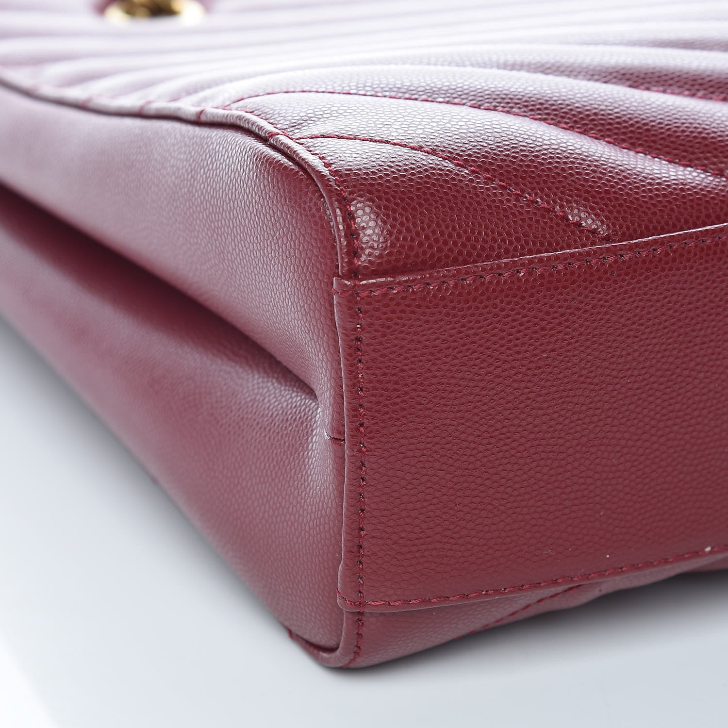 Saint Laurent Grain de Poudre Matelasse Chevron Medium Tribeca Shopping Bag Garnet 9 of 10