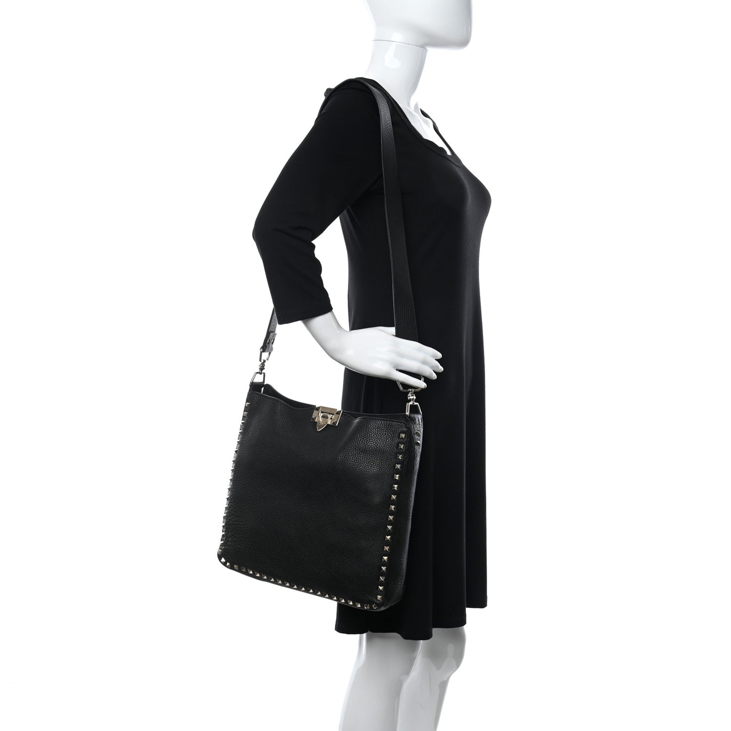 Pebbled Calfskin Large Rockstud Flip-Lock Messenger Bag Black
