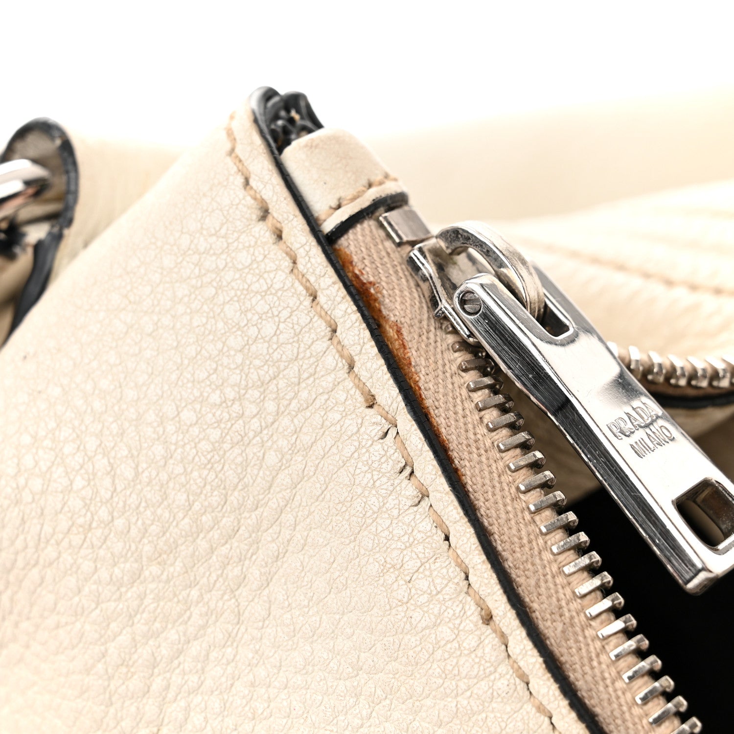 Prada Vitello Daino Hobo White 15 of 26