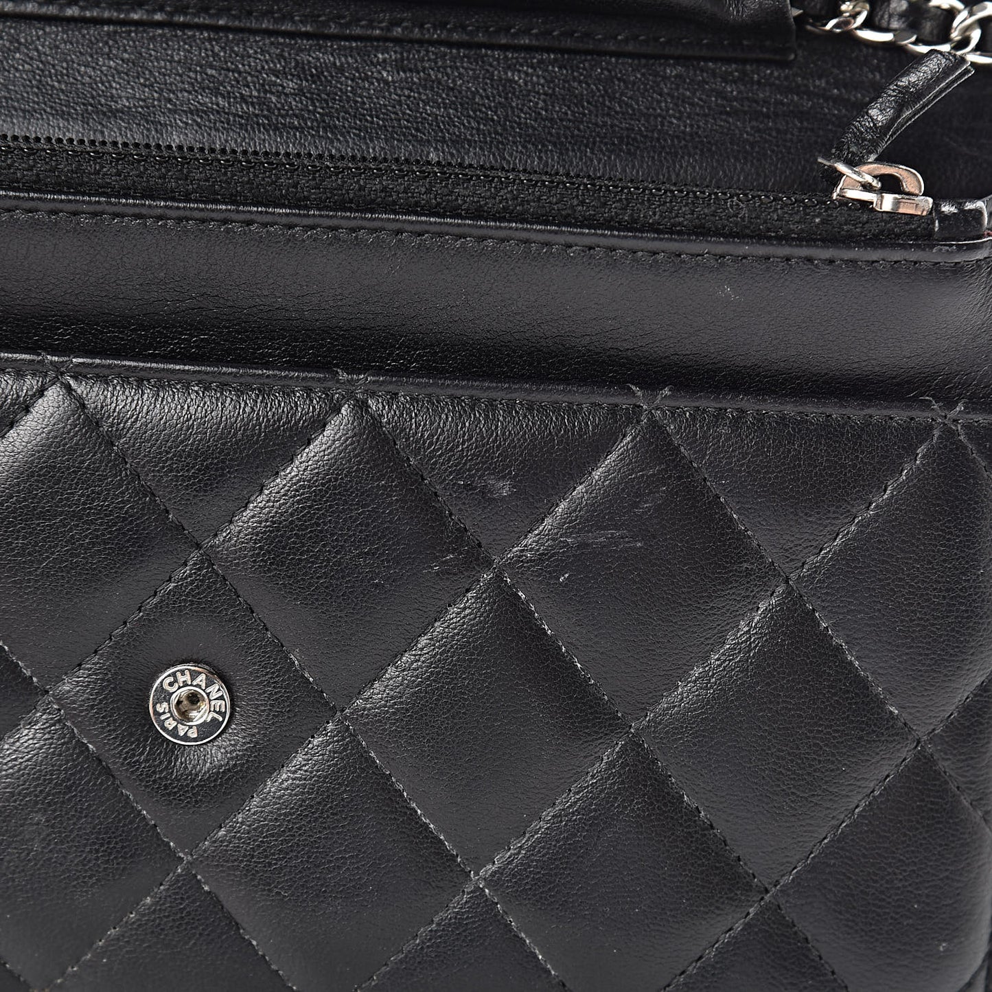 Lambskin Quilted Wallet On Chain WOC Black