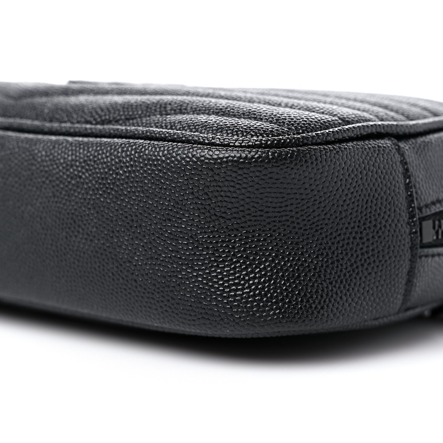 Saint Laurent Grain De Poudre Matelasse Monochrome Monogram Mini Lou Camera Bag Black 9 of 13