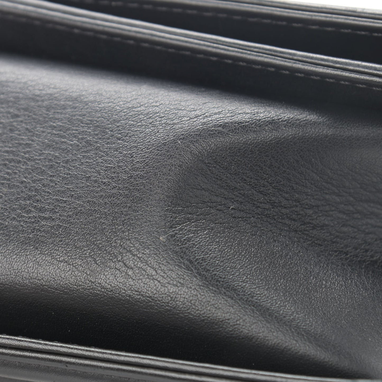 Lambskin Quilted Medium Boy Flap So Black