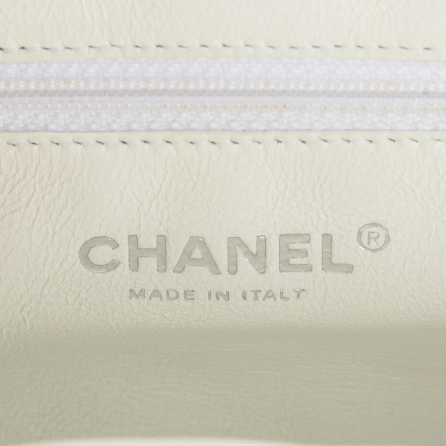Caviar Quilted Timeless Clutch White