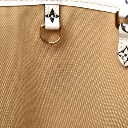 Louis Vuitton Monogram Giant Onthego GM Kaki Beige 7 of 16