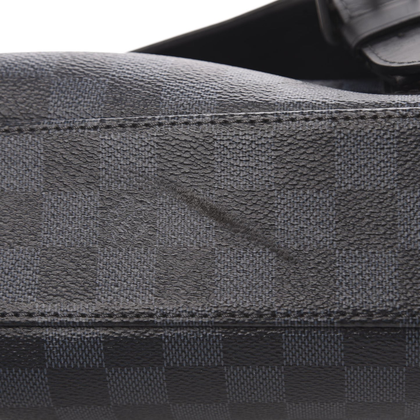 Damier Cobalt Newport Messenger MM