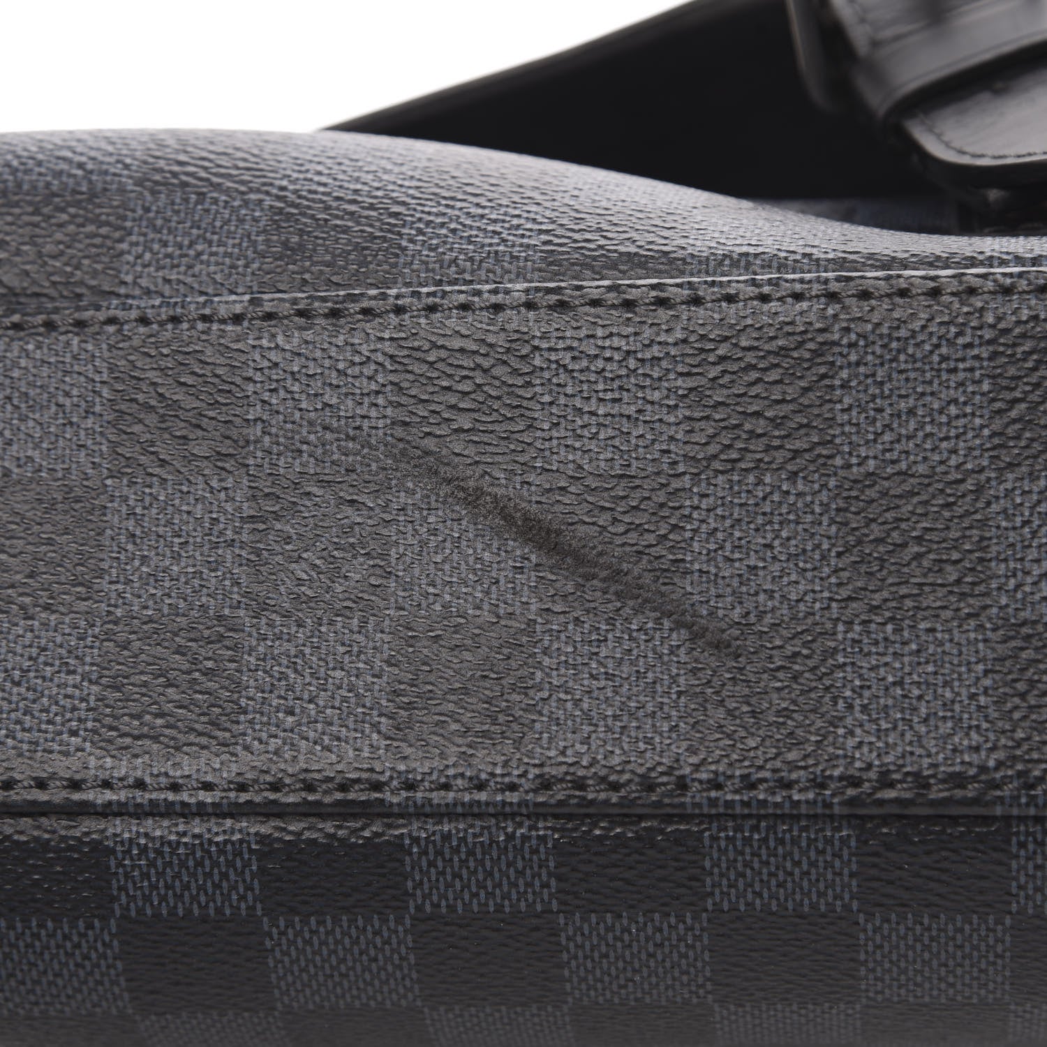 Louis Vuitton Damier Cobalt Newport Messenger MM 10 of 12