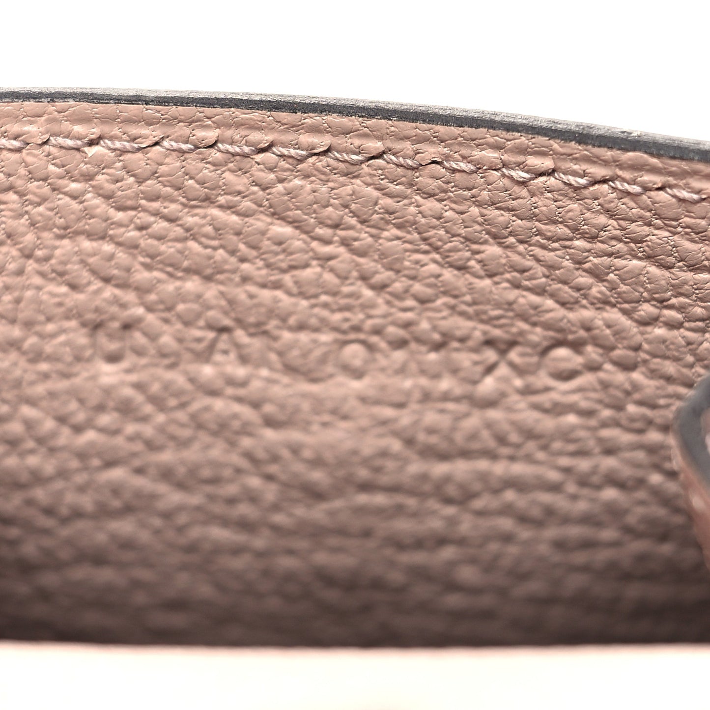 Tadelakt Chevre Mysore Kelly Quelle Idole Bag Charm Glycine