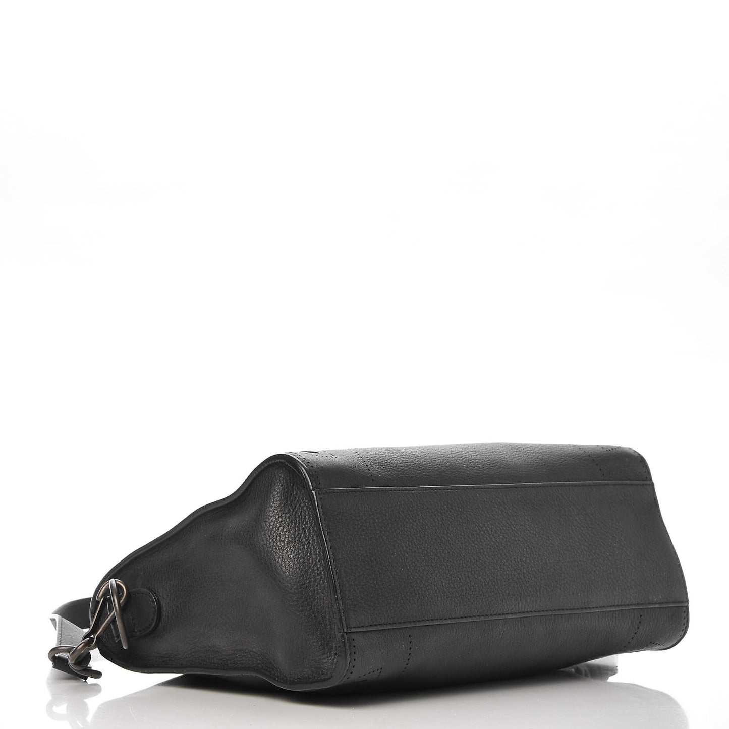 Veau Grana Perforated Blackout Hardware S City Black