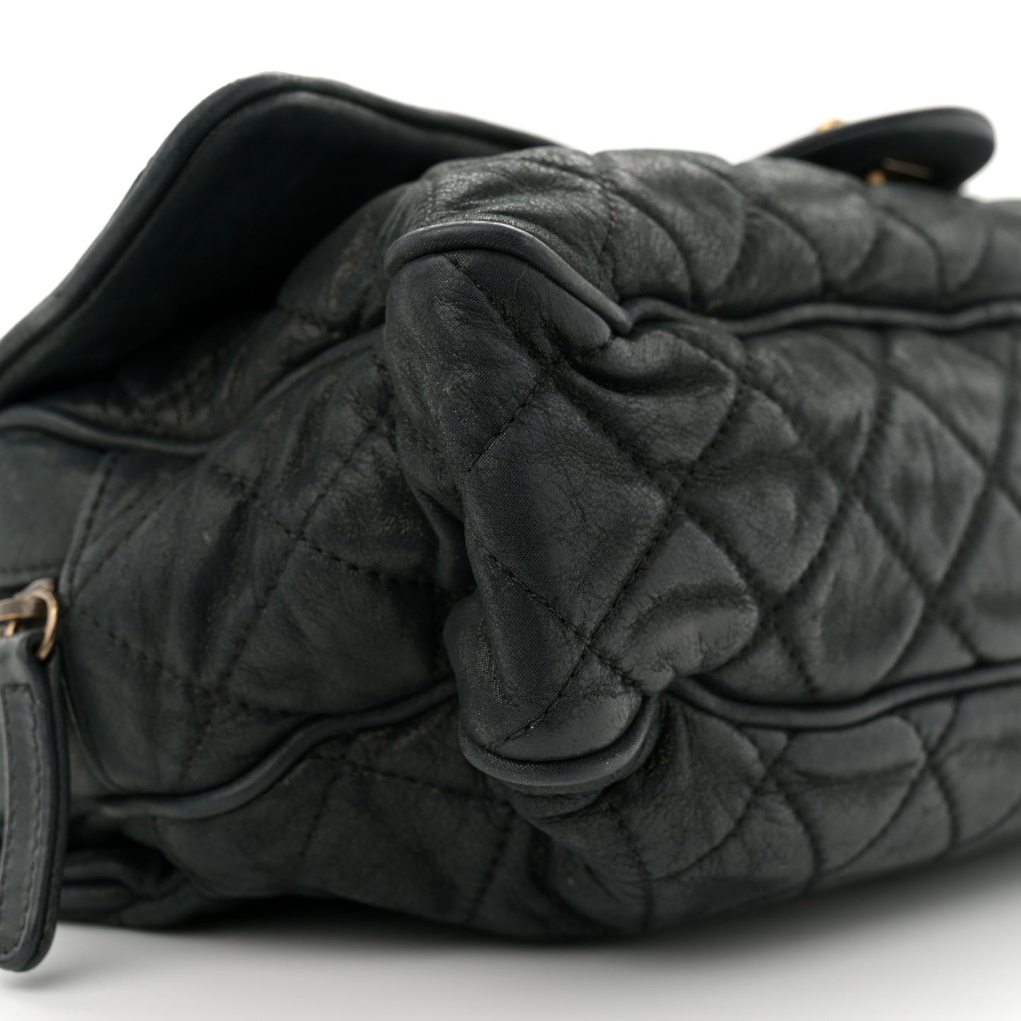 Iridescent Calfskin Quilted Large Shiva Flap Black