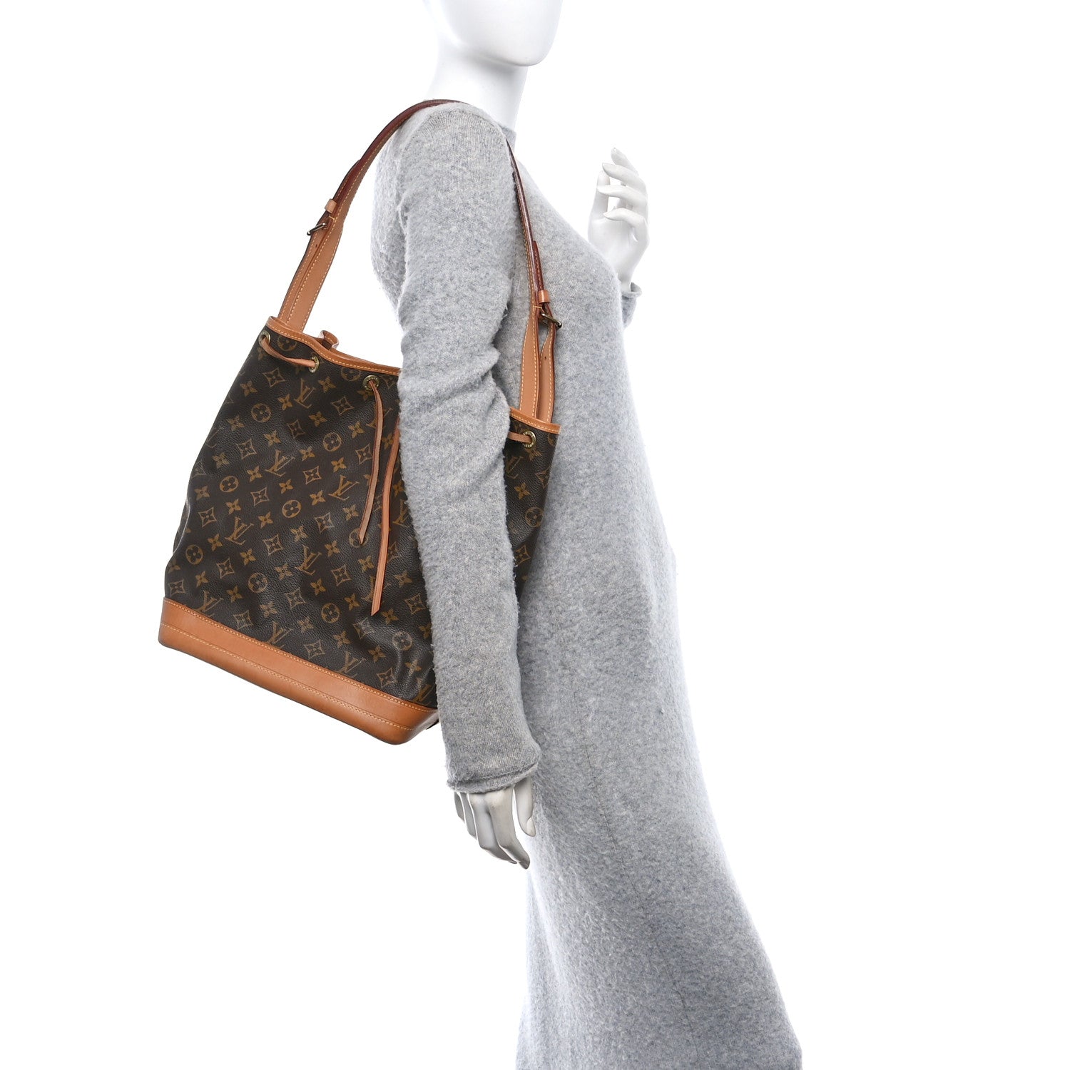 Louis Vuitton Monogram Noe 2 of 9