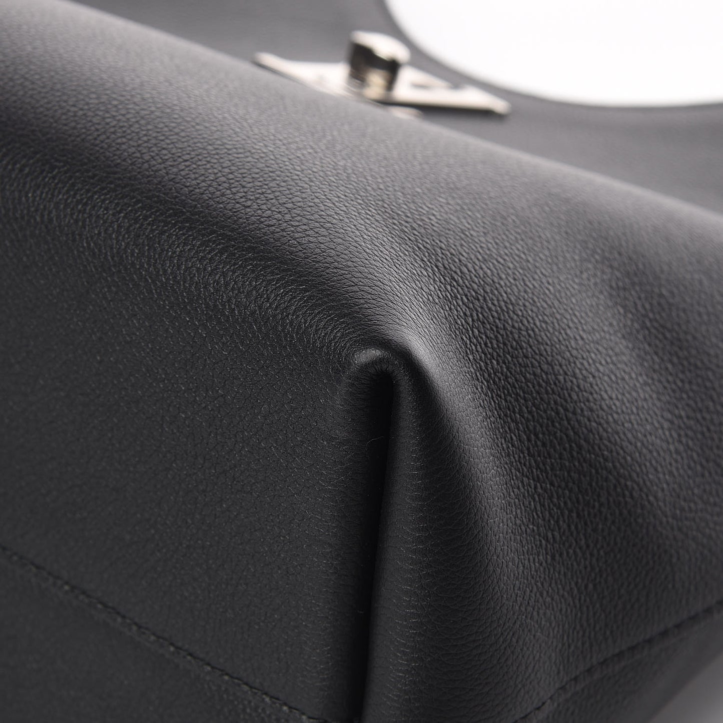 Calfskin Lockme Hobo Black