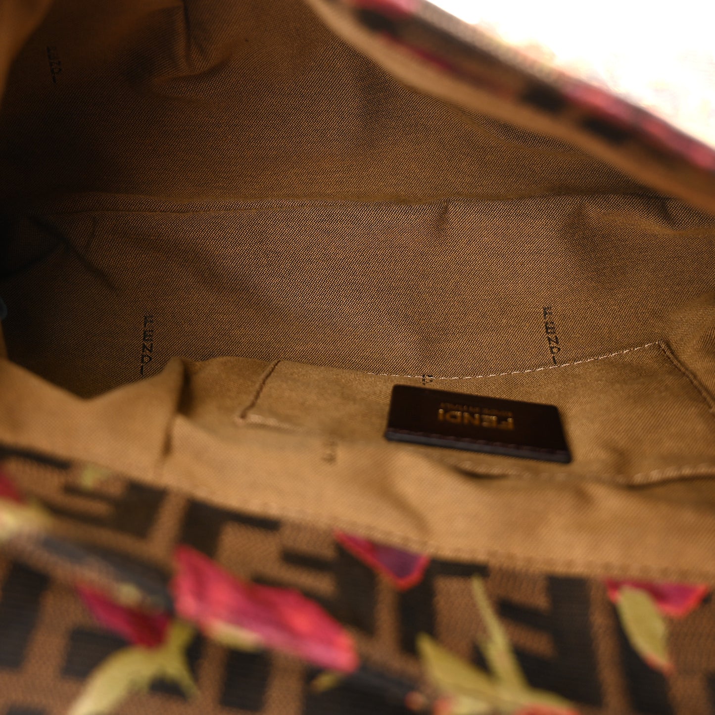 Zucca Rose Small Chef Shoulder Bag