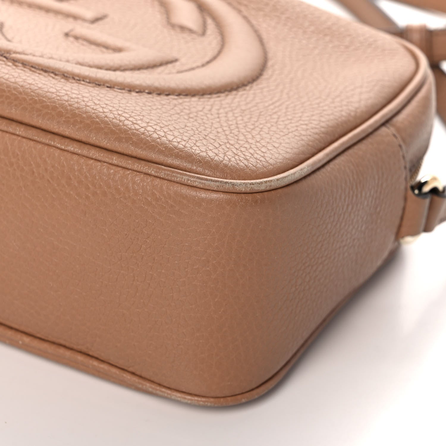 Gucci Pebbled Calfskin Small Soho Disco Bag Camelia 6 of 10