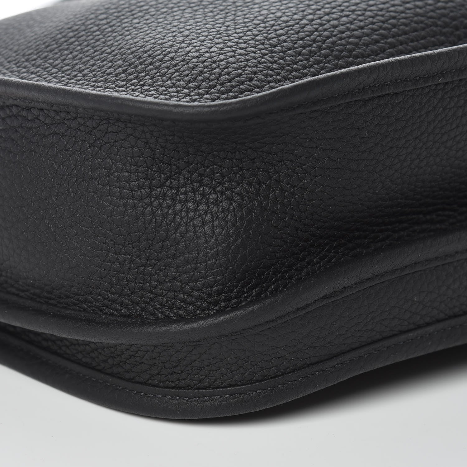 Hermes Taurillon Clemence Evelyne III PM Black 8 of 10