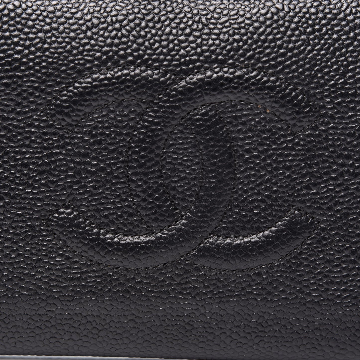 Caviar Large Timeless CC Zip Around Wallet Black