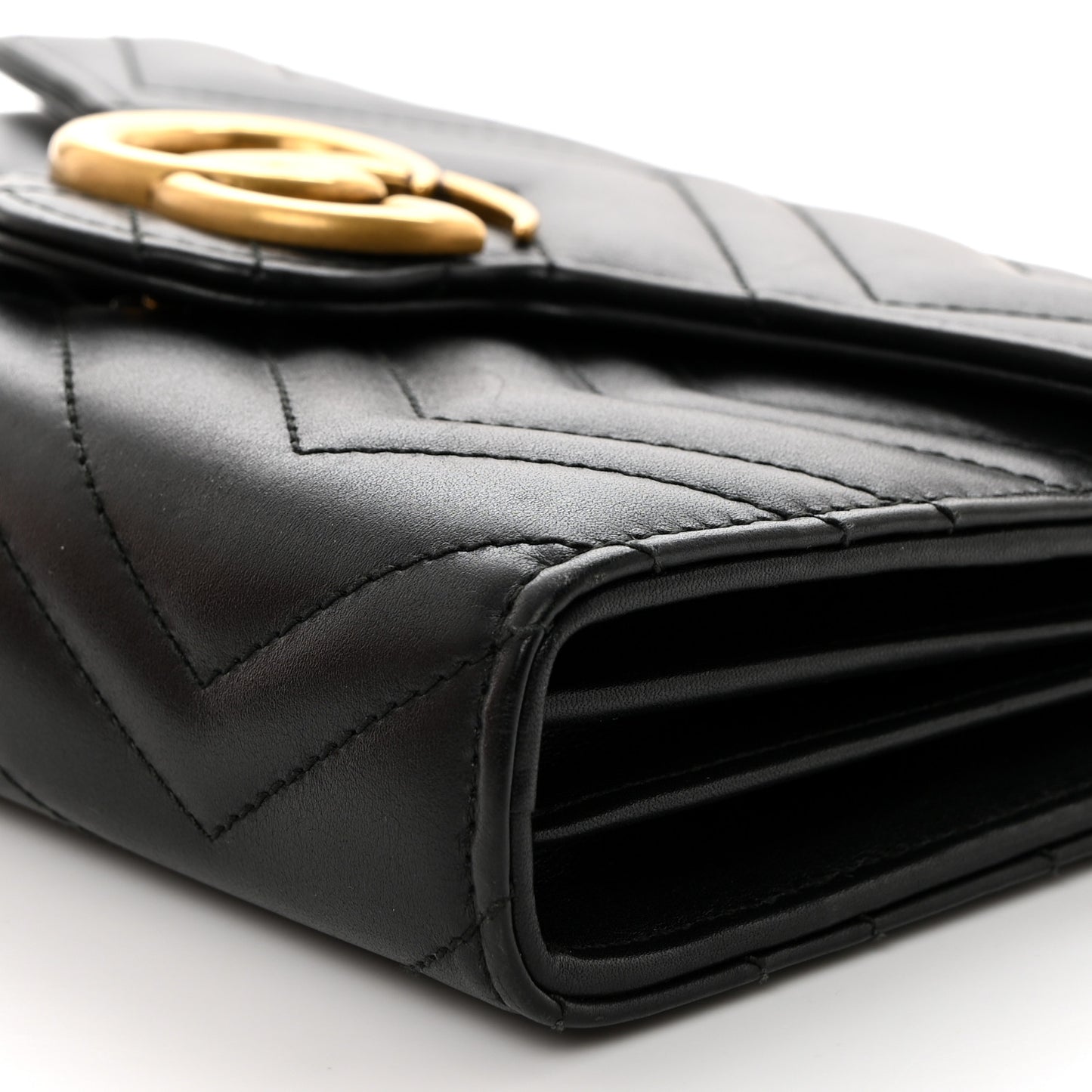 Calfskin Matelasse GG Marmont Chain Wallet Black
