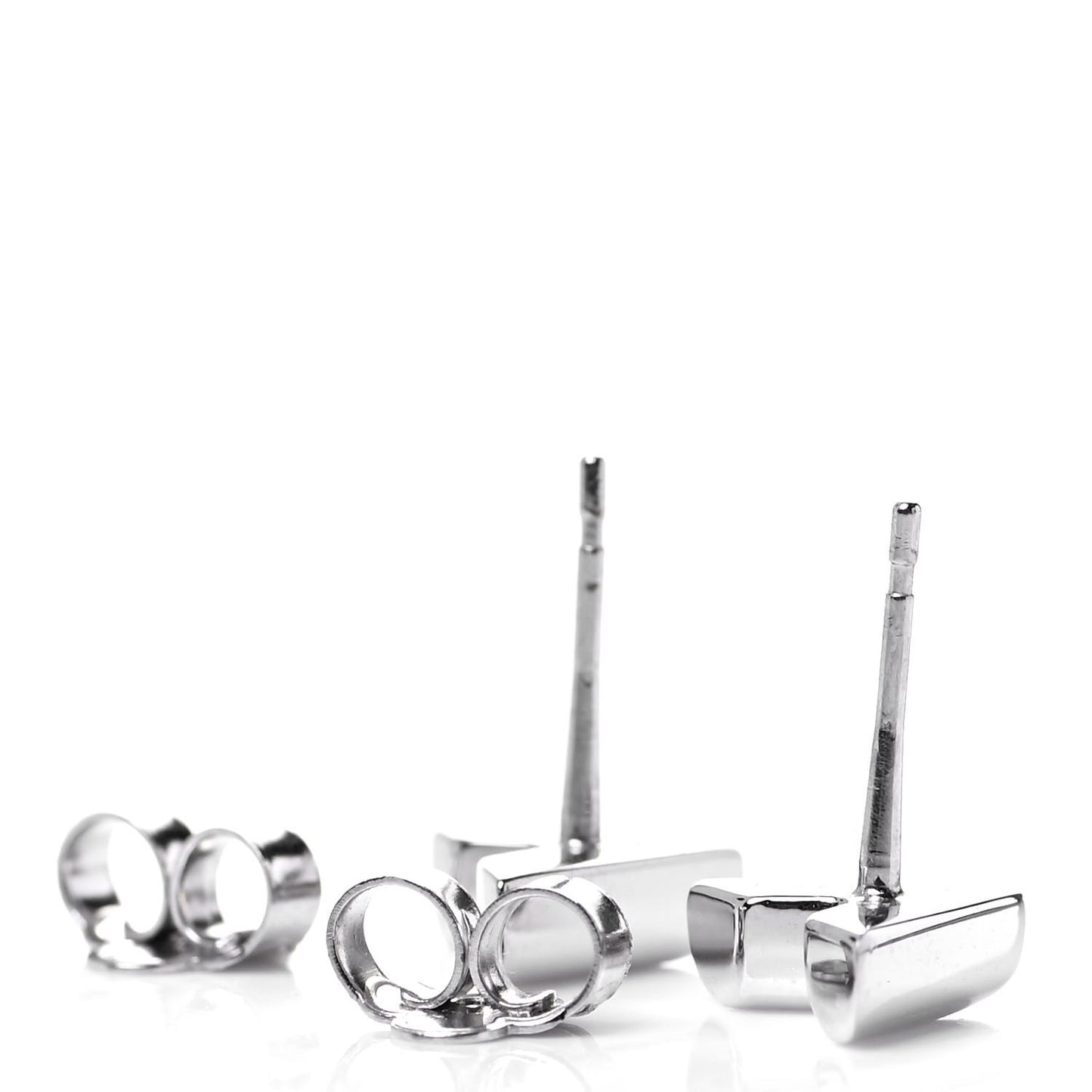 Essential V Stud Earrings Silver