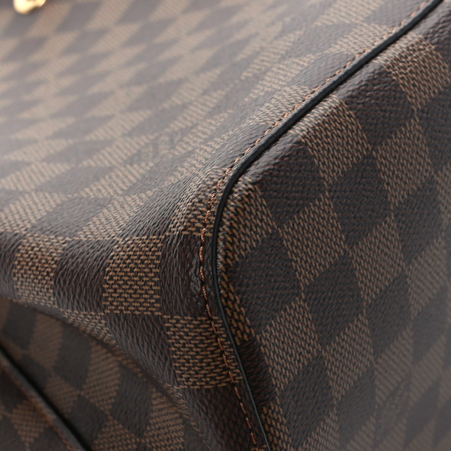 Damier Ebene Neonoe MM Safran