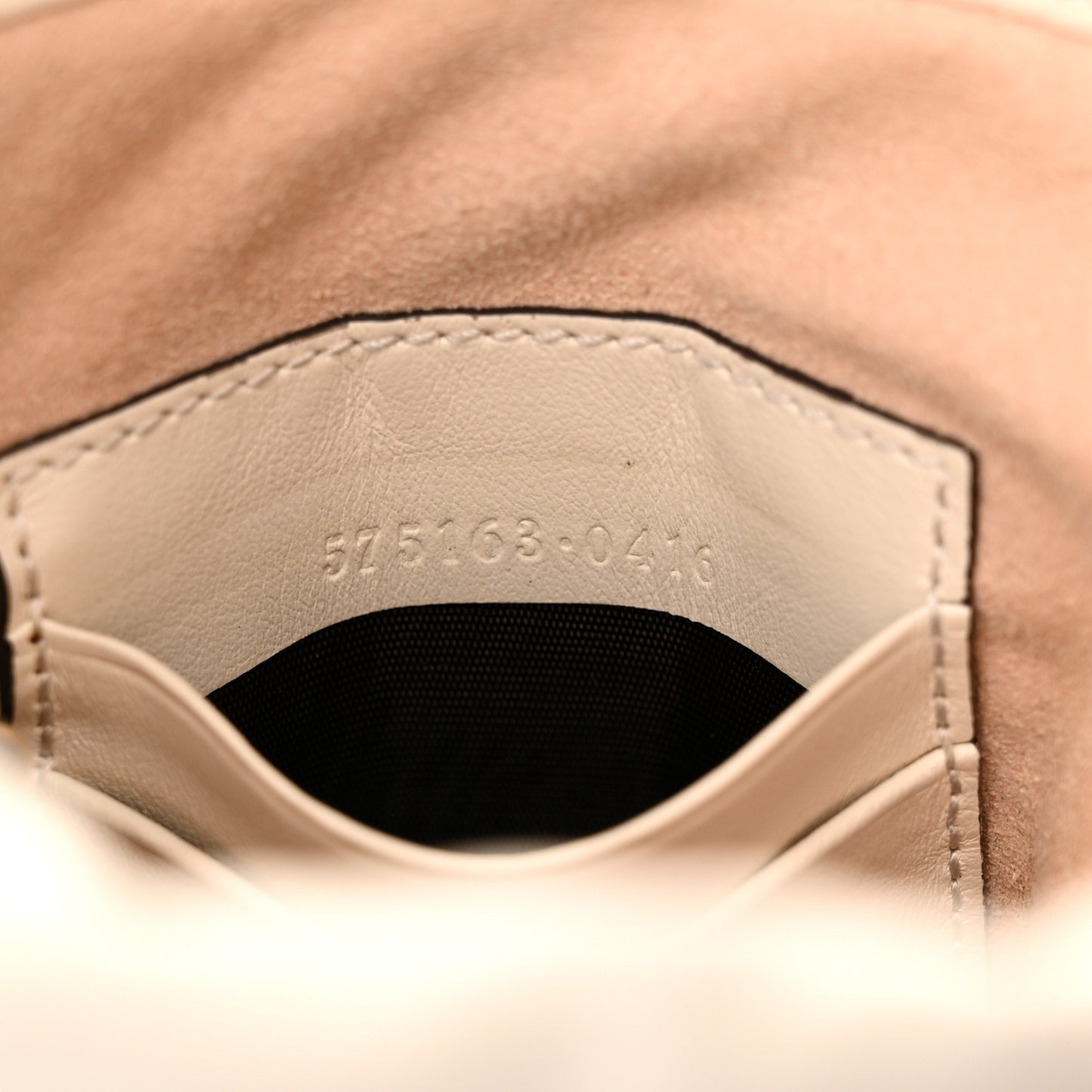 Calfskin Matelasse Mini GG Marmont 2.0 Bucket Bag White