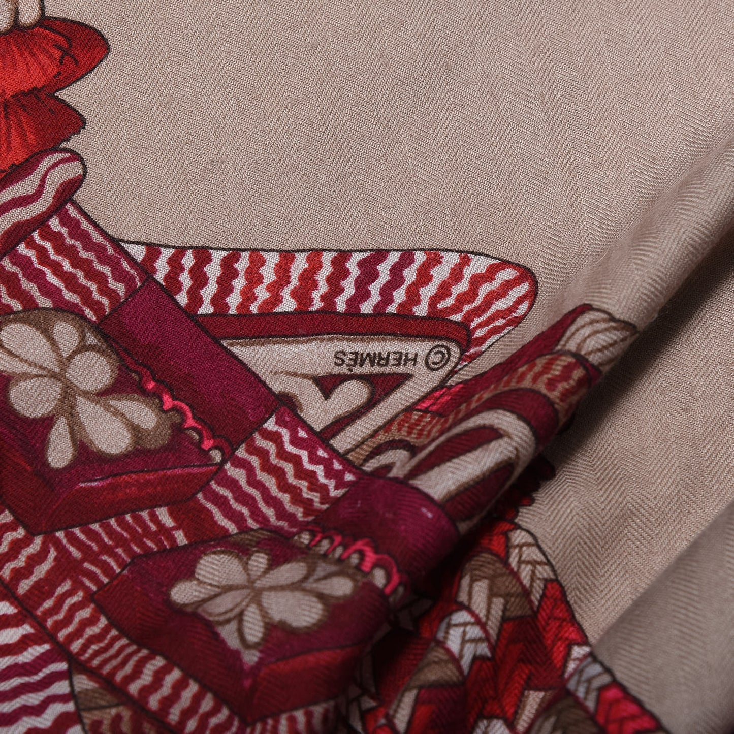 Cashmere Silk Selle d'Officier En Grande Tenue Shawl 140