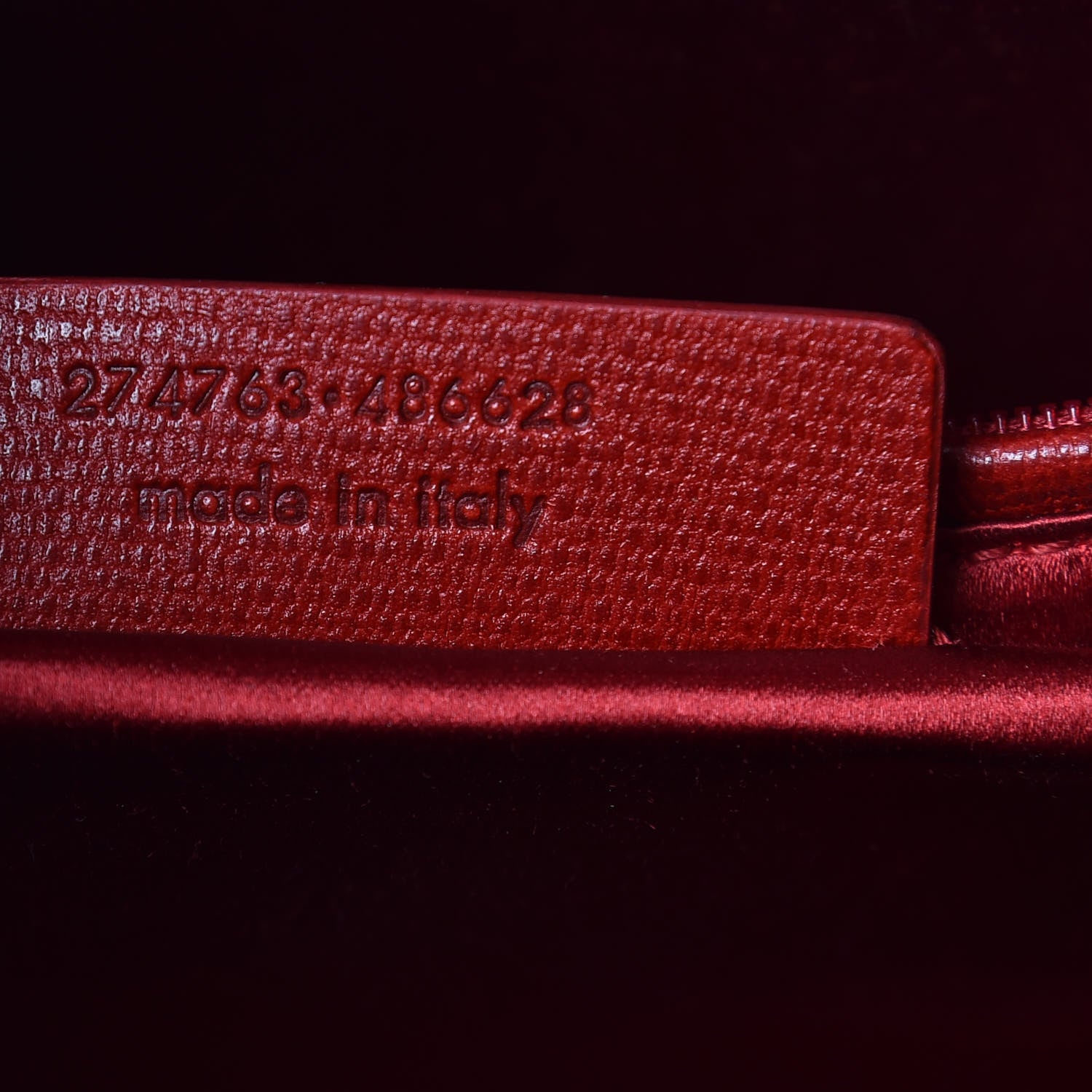 Saint Laurent Textured Calfskin Medium Cabas ChYc Red 7 of 10