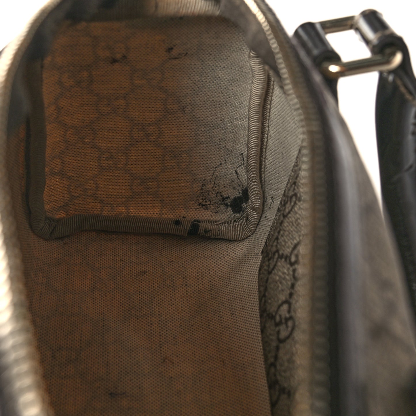 GG Plus Monogram Tattoo Heart Small Joy Boston Dark Brown
