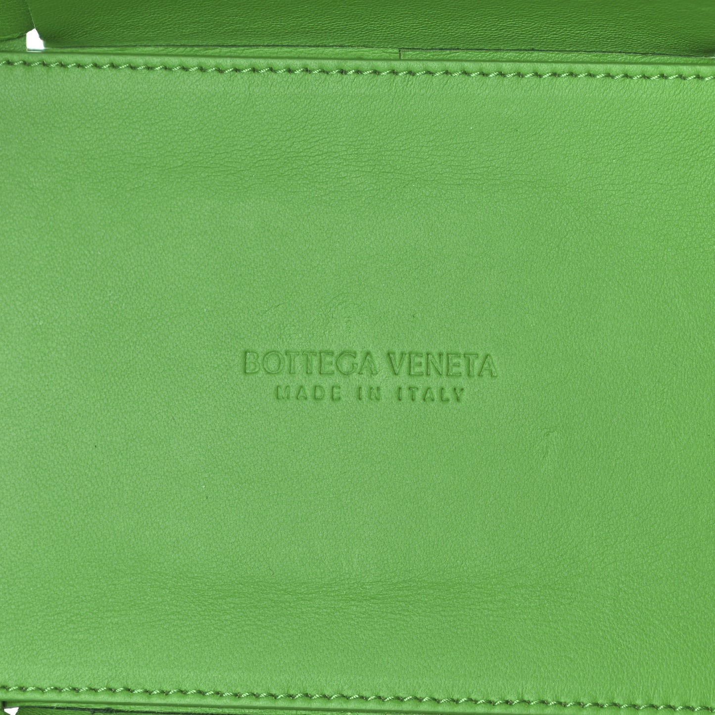 Calfskin Maxi Intrecciato Medium Arco Tote Raintree