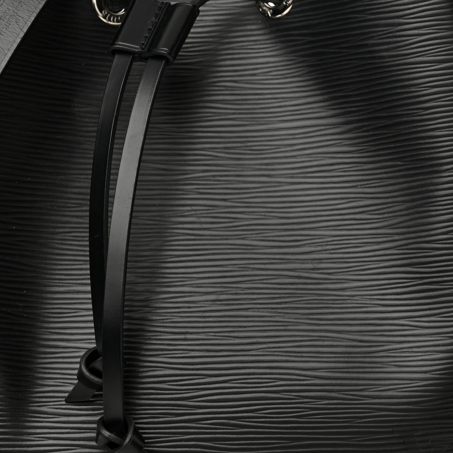 Epi Neonoe Black