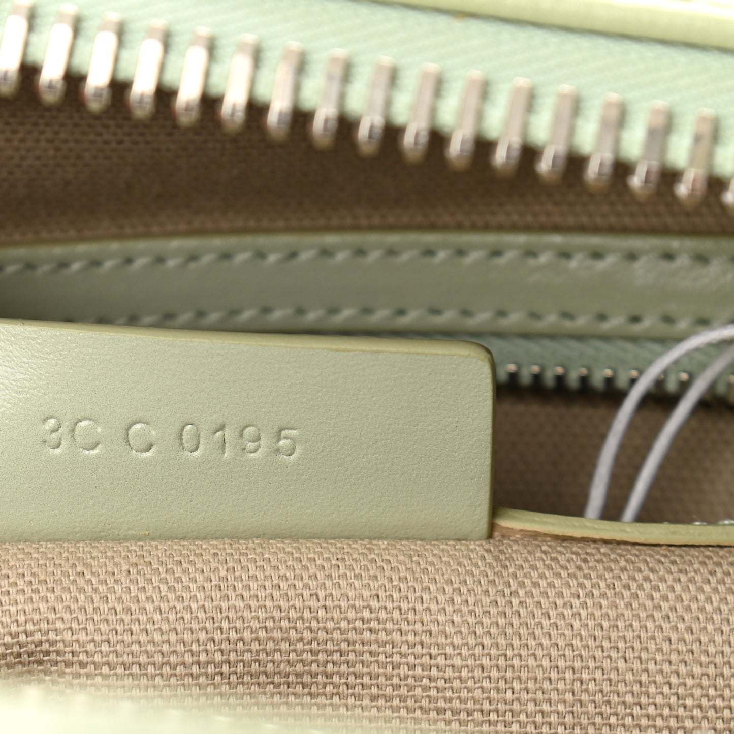 Shiny Lord Calfskin Medium Antigona Aqua Green