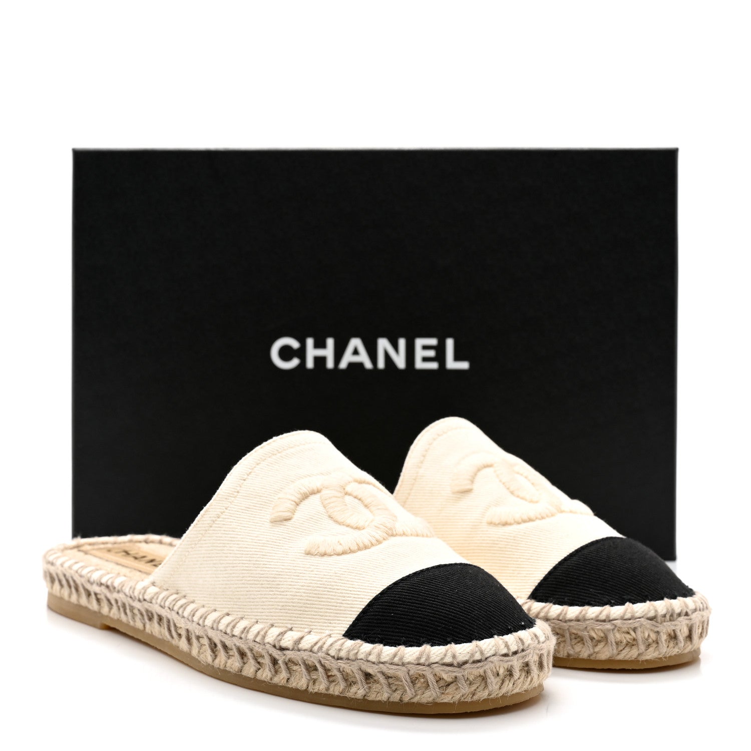 Chanel Denim CC Espadrille Mules 36 White Black 10 of 10